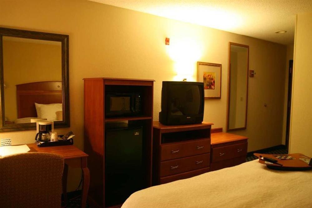 Hampton Inn Minneapolis-Burnsville Pokoj fotografie