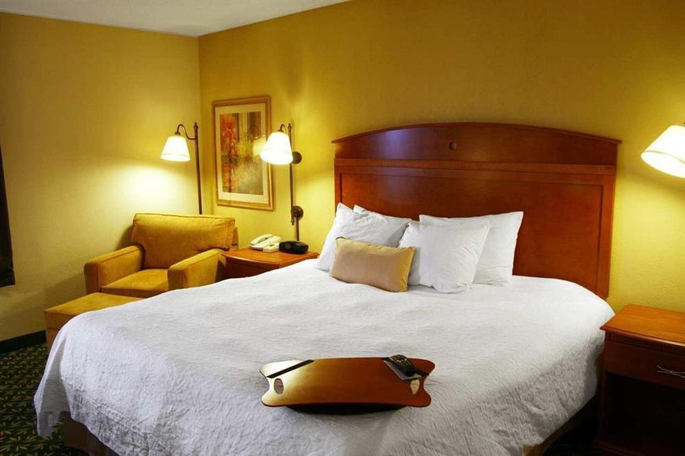 Hampton Inn Minneapolis-Burnsville Pokoj fotografie